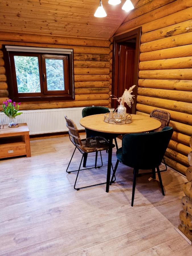 Finse Woning Op Camping De Tulpenweide Breezand Екстер'єр фото