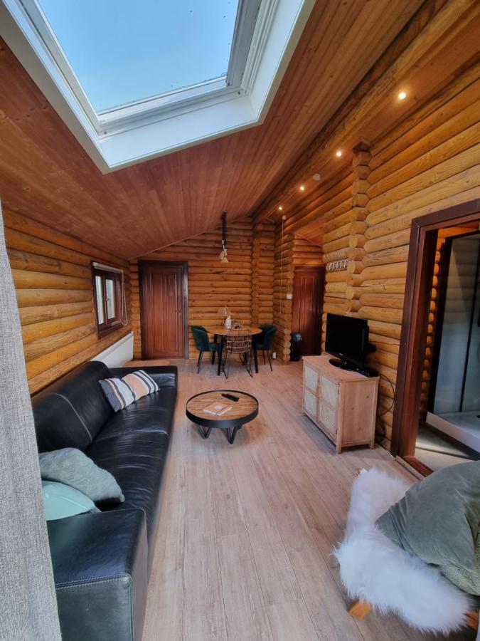 Finse Woning Op Camping De Tulpenweide Breezand Екстер'єр фото